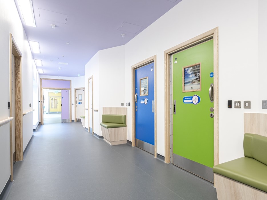 Anti-Ligature Products for Mental Health by Kingsway designed to improve patient safety.