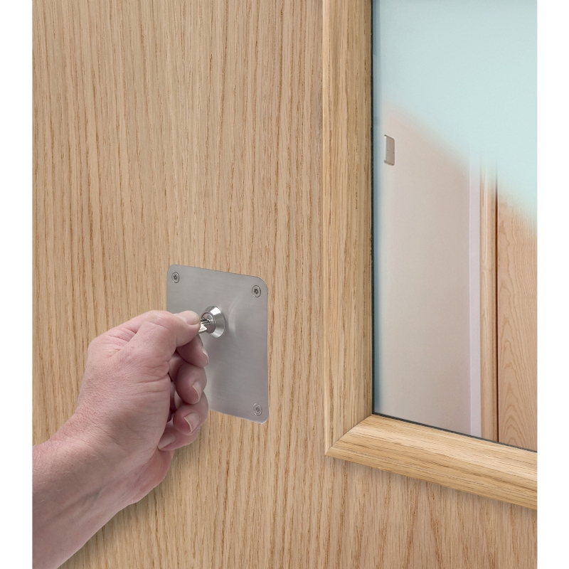 Kingsway Group Visilux Platinum can be controlled by a key or push button.