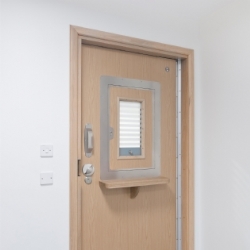 A foldable shelf aids the dispensing or medications in servery areas.